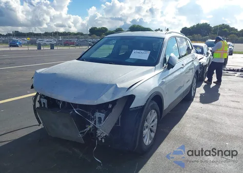 2019 Volkswagen Tiguan 2.0T S z USA, uszkodzony, nr VIN 3VV1B7AX0KM064561